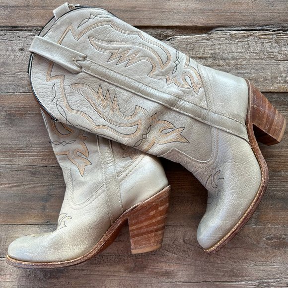 Miss Capezio Shoes - Miss Capezio Vintage Off white leather western boots. Size 7.5